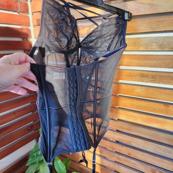 BRAS N THINGS corset bustier garter belt black mesh purple lace size 10 - Picture 3 of 14